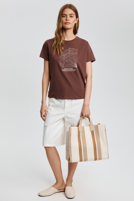 сумка из текстиля от бренда снежная королева вид слева