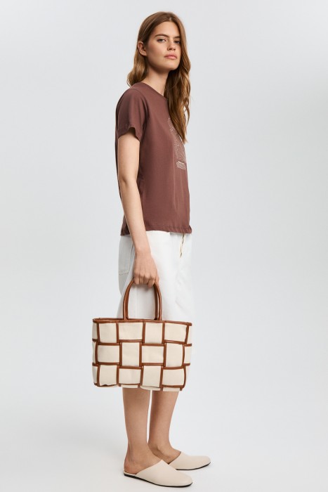 сумка из текстиля от бренда снежная королева вид слева