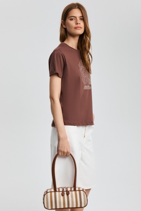 сумка из текстиля от бренда снежная королева вид слева