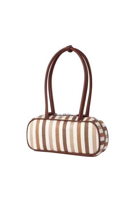 сумка из текстиля по цене 3010 руб вид справа