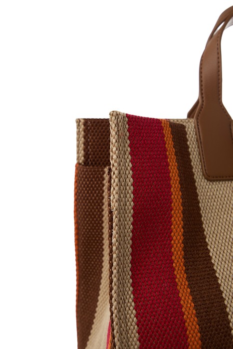 Товар с артикулом 813427003 вид сзади