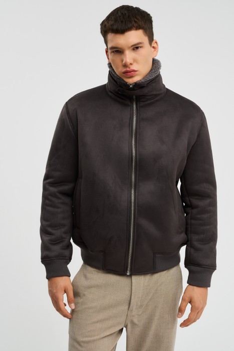 текстильный бомбер от бренда снежная королева вид слева