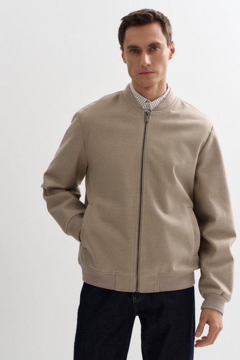 текстильный бомбер от бренда снежная королева вид слева