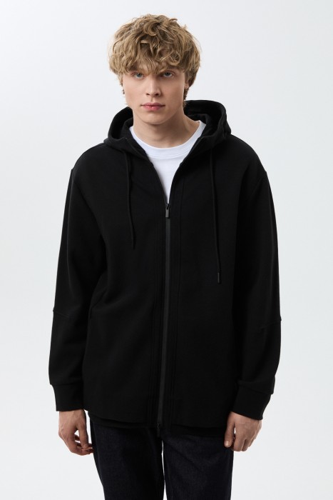 толстовка на молнии из россии вид сбоку