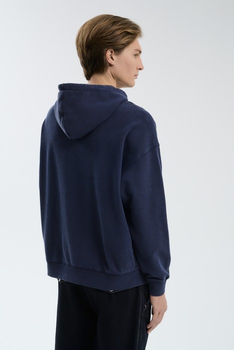 толстовка с капюшоном по цене 2280 руб вид справа