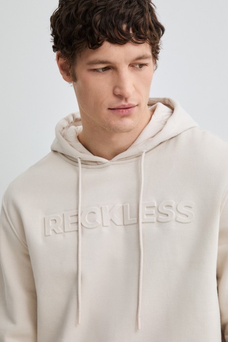 толстовка с капюшоном из россии вид сбоку