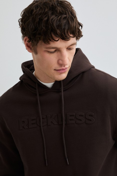 толстовка с капюшоном от бренда снежная королева вид слева