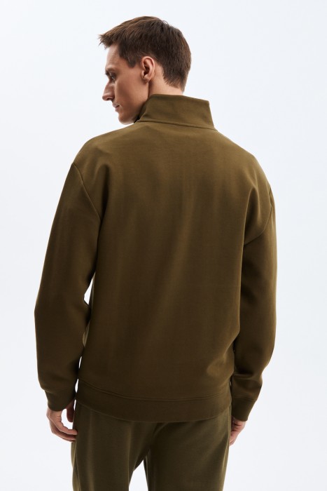 толстовка с молнией по цене 1860 руб вид справа