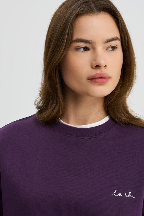 толстовка с надписью из россии вид сбоку