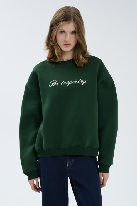 толстовка от бренда снежная королева вид слева