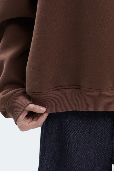 толстовка из россии вид сбоку