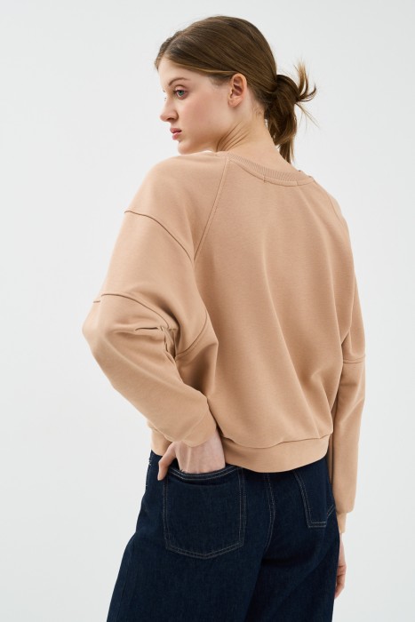 толстовка по цене 1620 руб вид справа