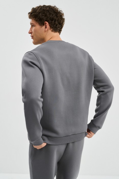 толстовка по цене 1370 руб вид справа