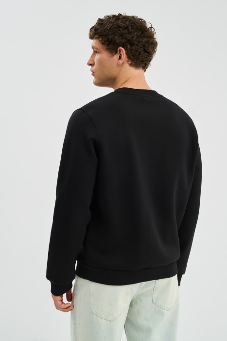 толстовка по цене 1370 руб вид справа