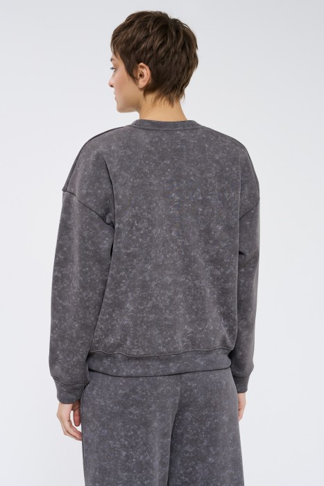 толстовка по цене 1770 руб вид справа