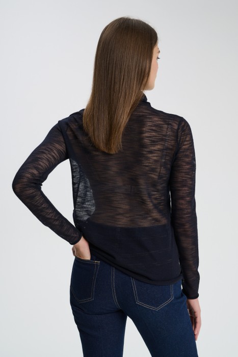 тонкий джемпер по цене 1210 руб вид справа