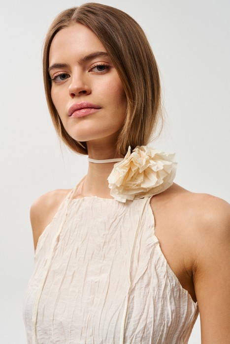 топ из фактурной ткани по цене 3060 руб вид справа