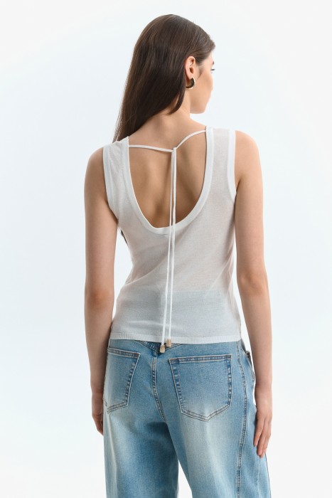 Товар с артикулом 756455003 вид сзади