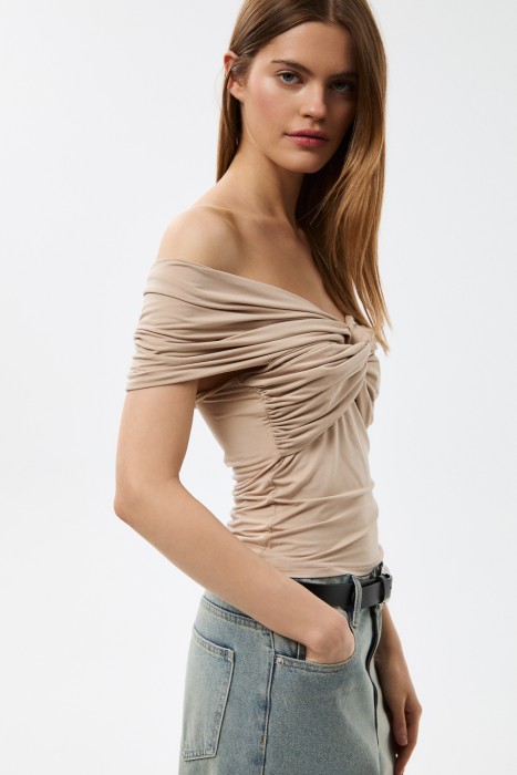 Товар с артикулом 769128003 вид сзади