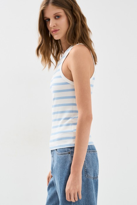 Товар с артикулом 769109003 вид сзади