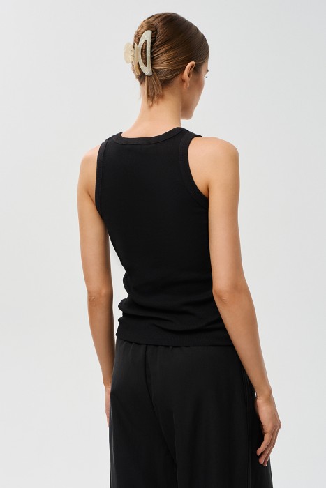 Товар с артикулом 815653003 вид сзади