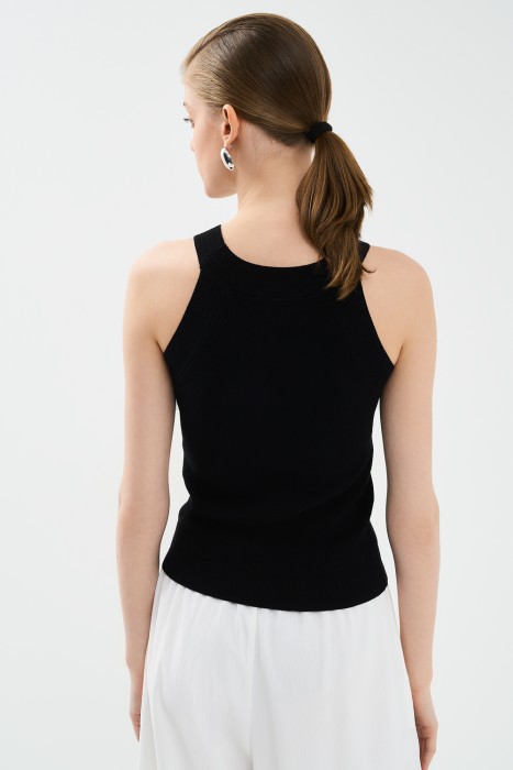 топ по цене 960 руб вид справа