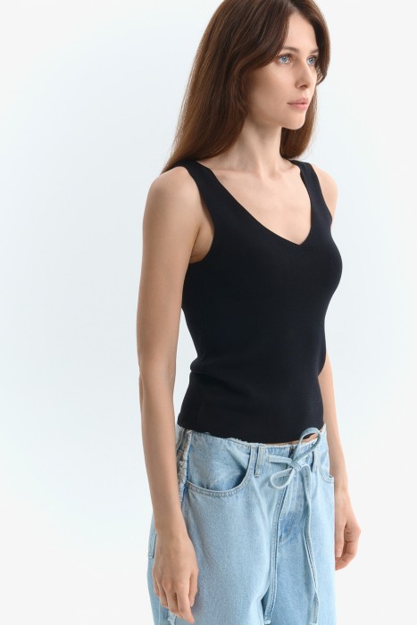 Товар с артикулом 756418003 вид сзади