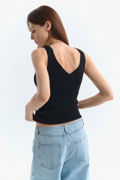 топ по цене 800 руб вид справа