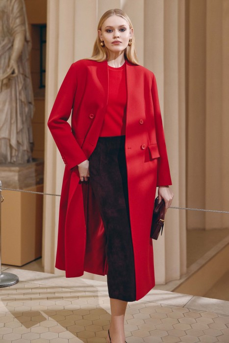 топ от бренда снежная королева вид слева