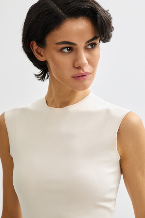 топ из россии вид сбоку