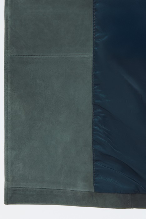 тренч из натуральной кожи по цене 17910 руб вид справа