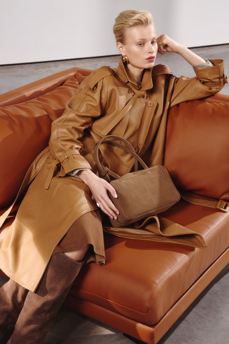 Товар с артикулом 807224003 вид сзади