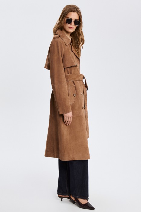 тренч из натуральной замши от бренда снежная королева вид слева