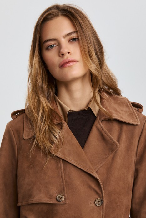 тренч из натуральной замши по цене 26870 руб вид справа