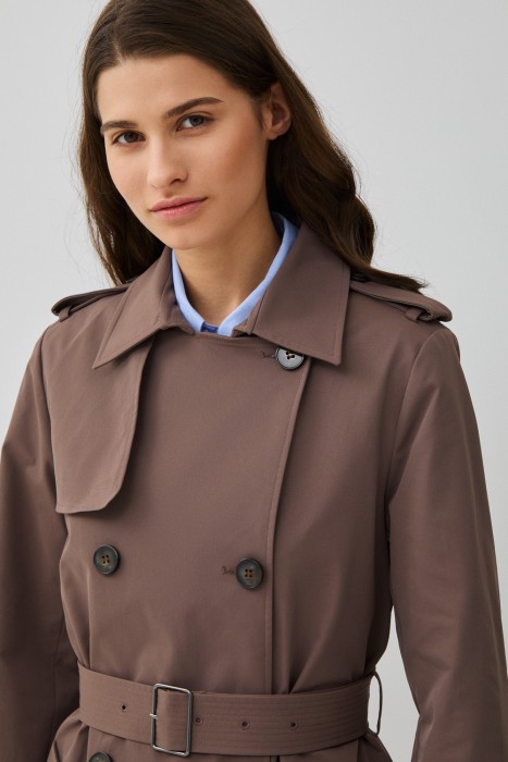 тренч из россии вид сбоку