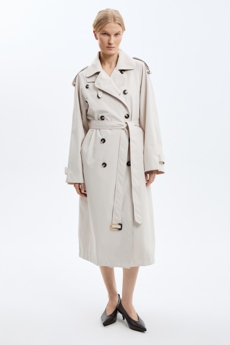 тренч от бренда снежная королева вид слева