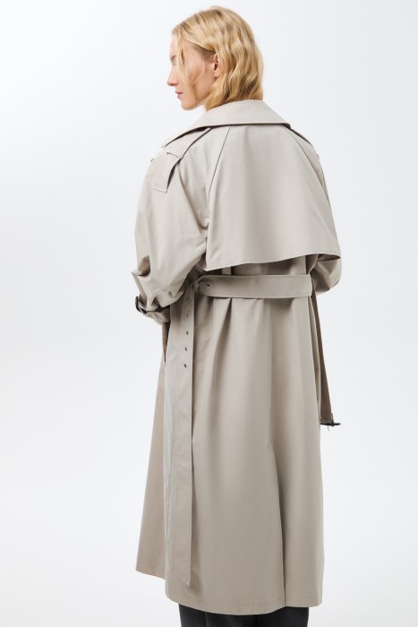 тренч по цене 8820 руб вид справа