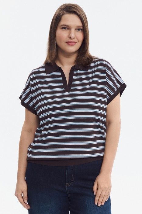 трикотажная футболка в полоску 810885003 фотография