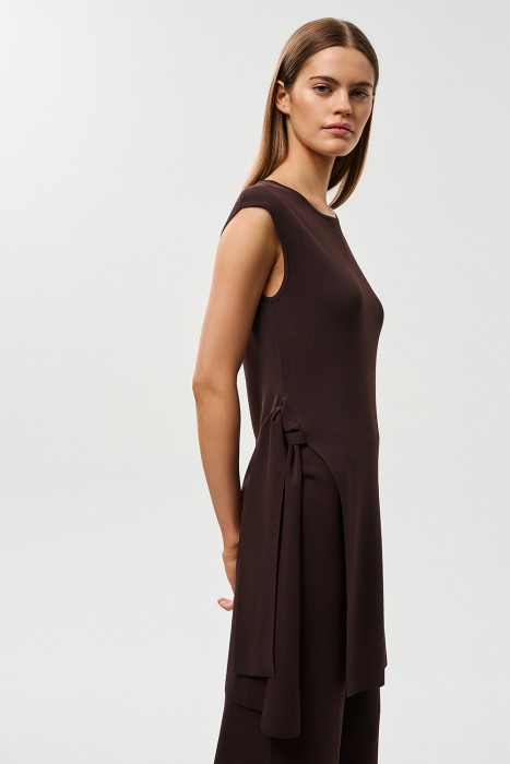 трикотажная туника от бренда снежная королева вид слева