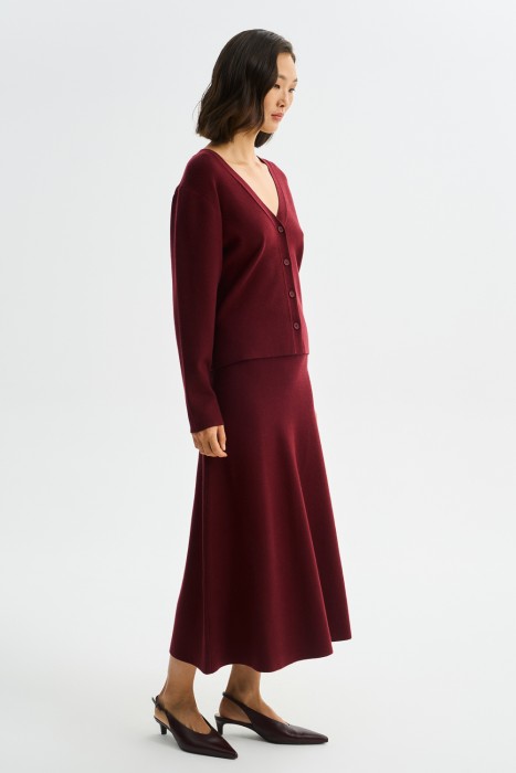 трикотажная юбка от бренда снежная королева вид слева