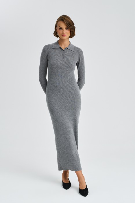 трикотажное платье в рубчик 786455003 фотография
