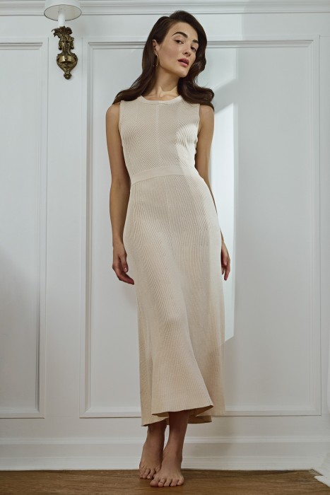 Товар с артикулом 755839003 вид сзади