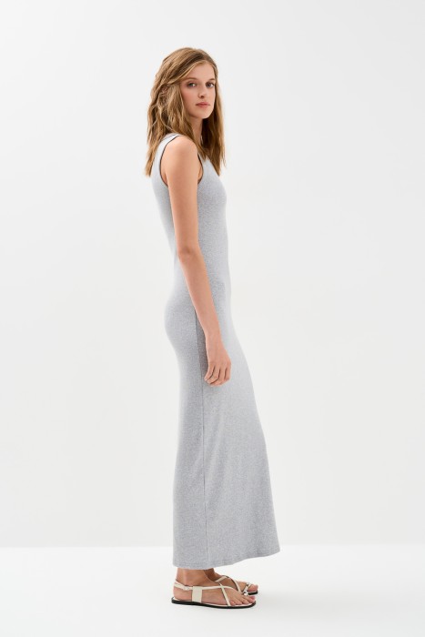 трикотажное платье от бренда снежная королева вид слева