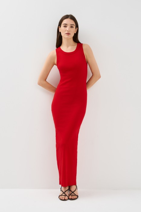 трикотажное платье из россии вид сбоку