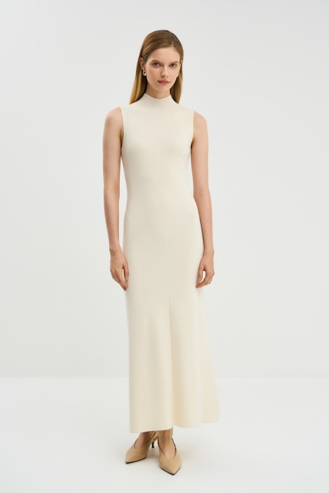 Товар с артикулом 786428003 вид сзади