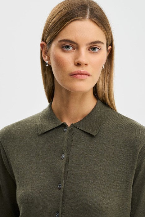 трикотажное платье из россии вид сбоку