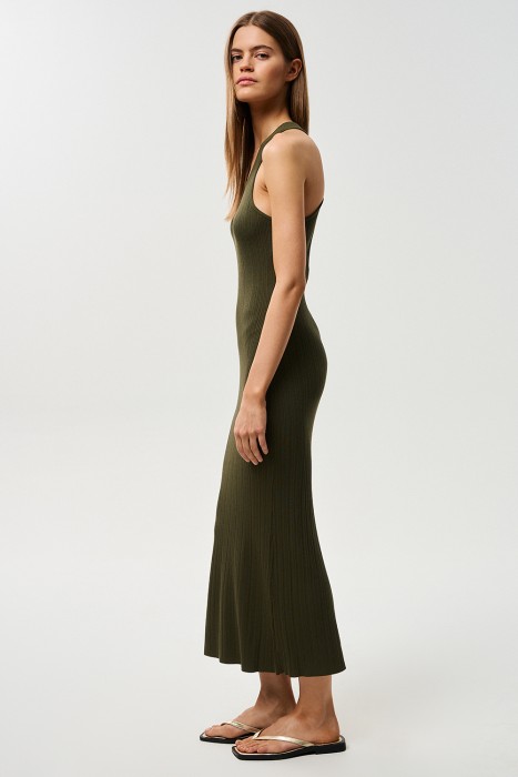 Товар с артикулом 814561003 вид сзади