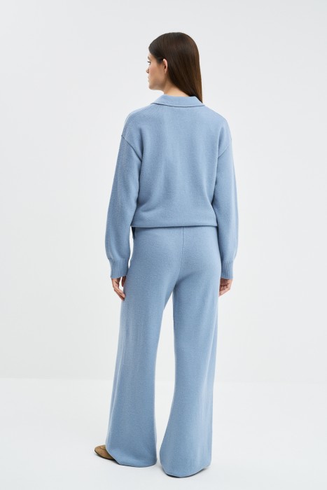 трикотажные брюки по цене 1860 руб вид справа