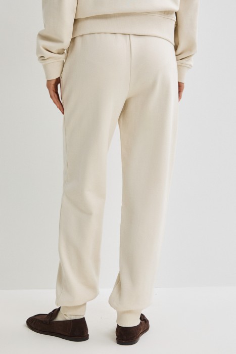 трикотажные брюки по цене 2030 руб вид справа