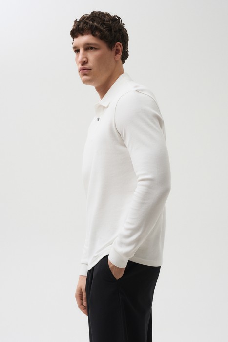 трикотажный джемпер-поло от бренда снежная королева вид слева